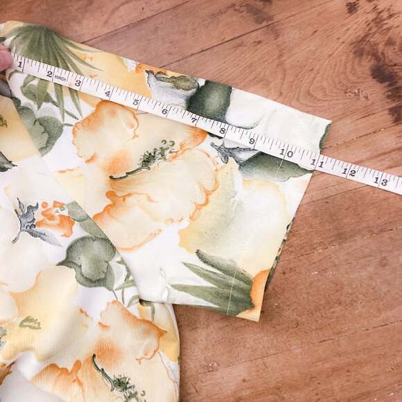 Vintage floral button down shirt - Picture 8 of 13